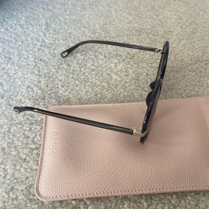 Chloē sunglasses
